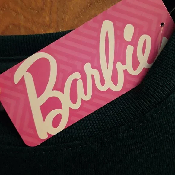 NWT Malibu Barbie Graphic T Shirt - Picture 4 of 4